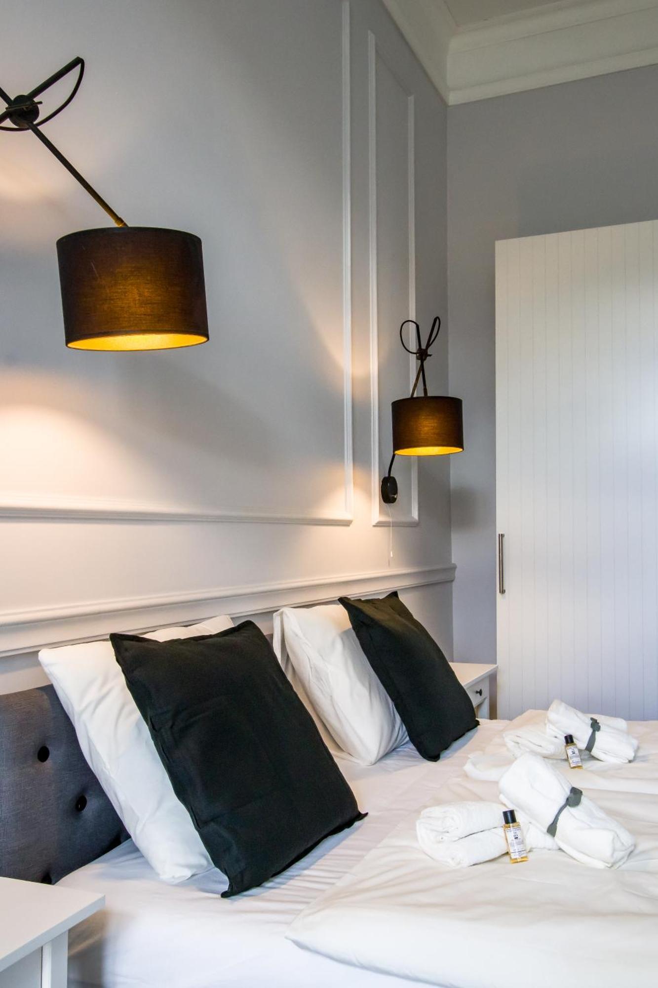 Wilson'S Oktogon Square Suite Apartment Budapest Eksteriør bilde